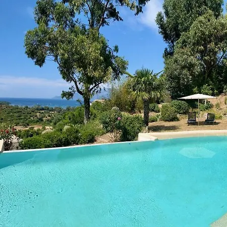 Apartment Studio, Vue Sur Avec Piscine