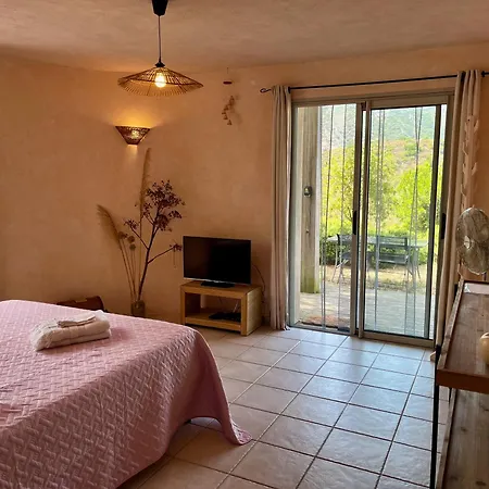 Studio, Vue Sur Avec Piscine Apartment *