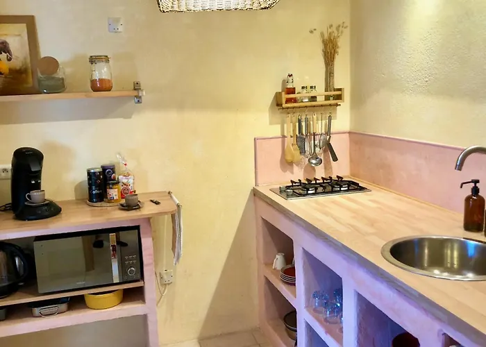 Studio, Vue Sur Et Montagne